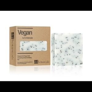 Smoothing body exfoliating bar